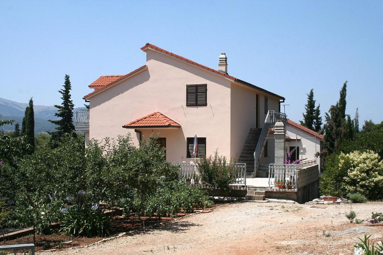 Apartment Vrboska 4634B Εξωτερικό φωτογραφία