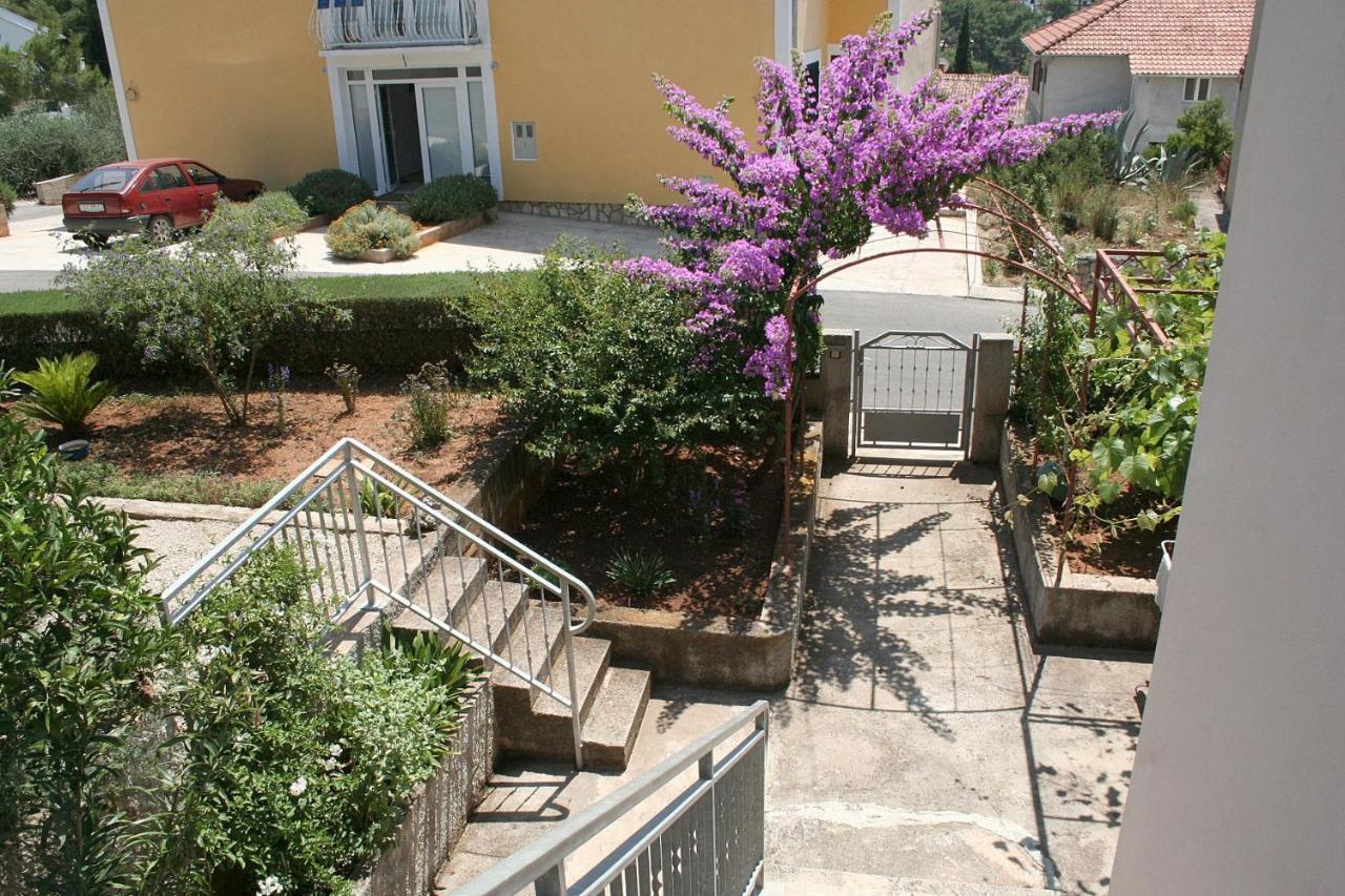 Apartment Vrboska 4634B Εξωτερικό φωτογραφία