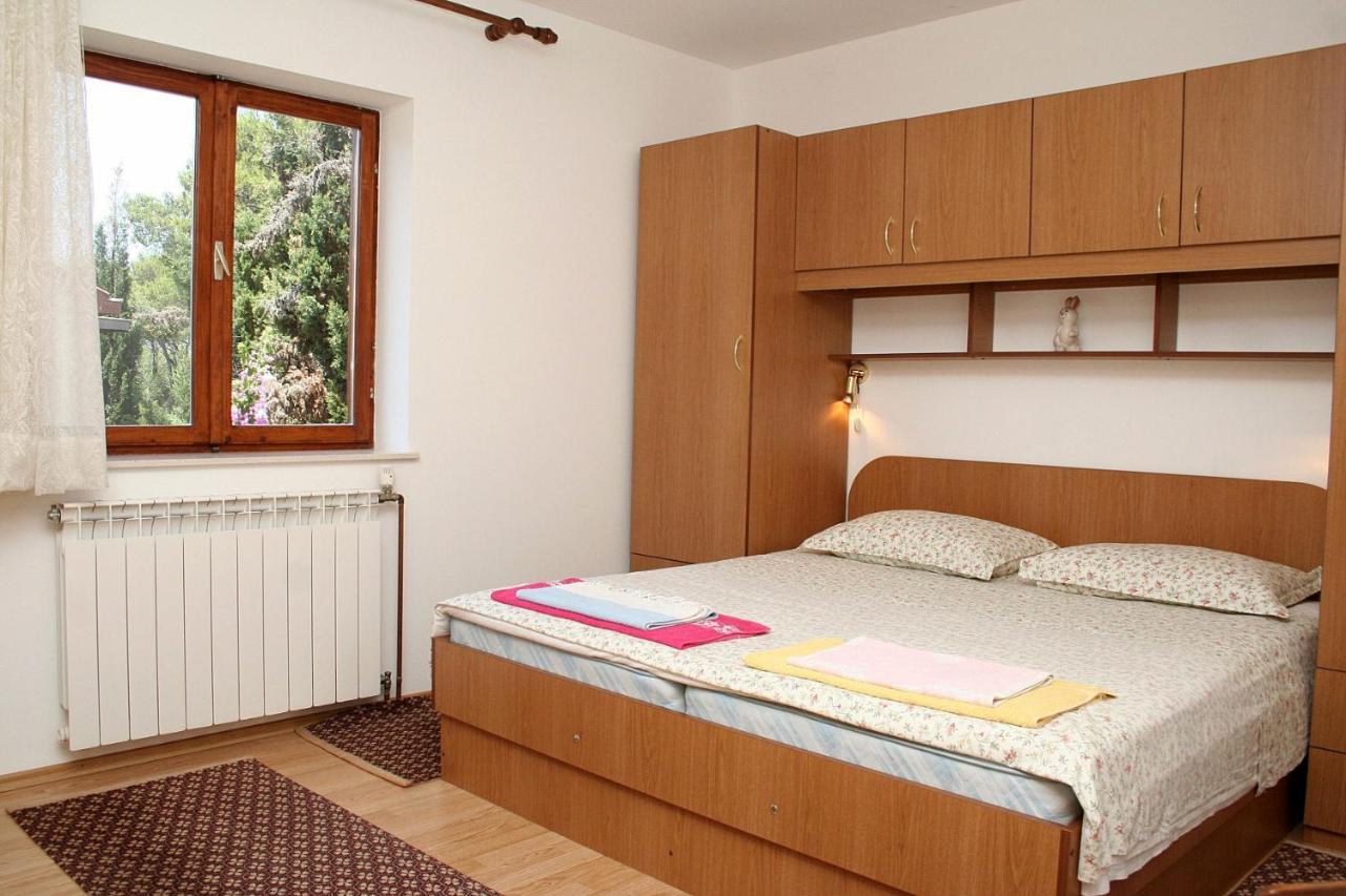 Apartment Vrboska 4634B Εξωτερικό φωτογραφία